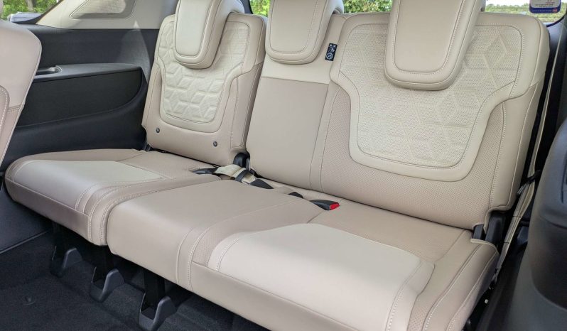 
								2026 Nissan Armada Platinum full									