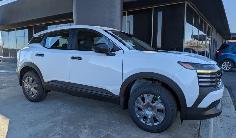 
								2026 Nissan Kicks S full									