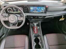 
										2026 Nissan Kicks SR full									
