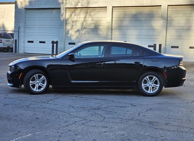 
								2019 Dodge Charger SXT full									