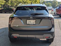 
										2026 Nissan Kicks SV full									