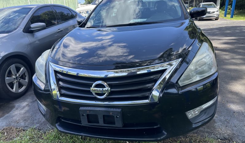 
								2015 Nissan Altima full									