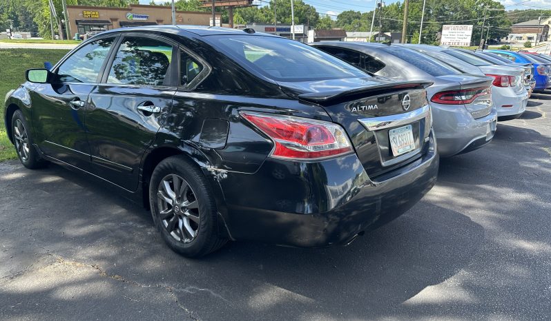 
								2015 Nissan Altima full									