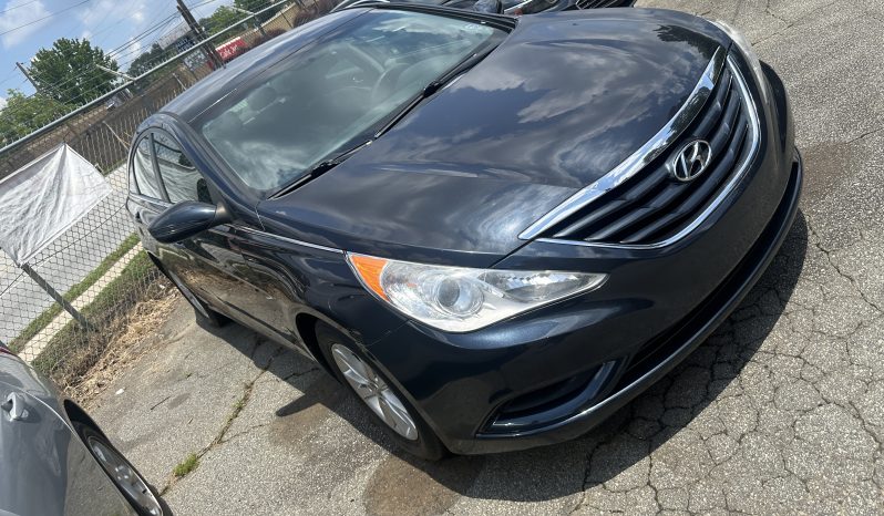 
								2013 Hyundai Sonata full									