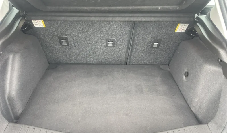 
								2017 Ford Focus SE full									