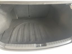 
										2017 Hyundai Elantra SE full									