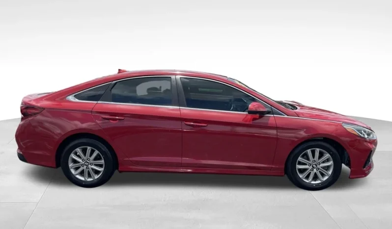 
								2018 Hyundai Sonata SE full									
