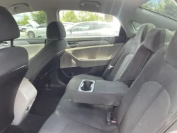 
										2018 Hyundai Sonata SE full									