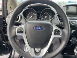 
										2019 Ford Fiesta SE full									
