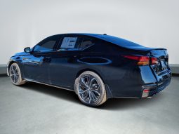 
										2026 Nissan Altima SR full									