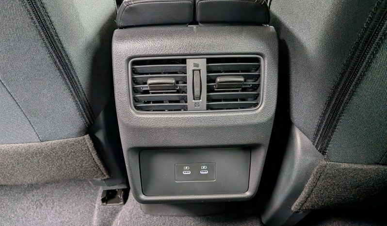 
								2026 Nissan Rogue SV full									