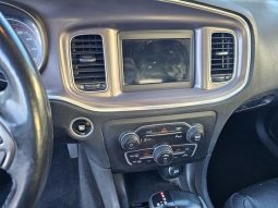 
										2019 Dodge Charger SXT full									