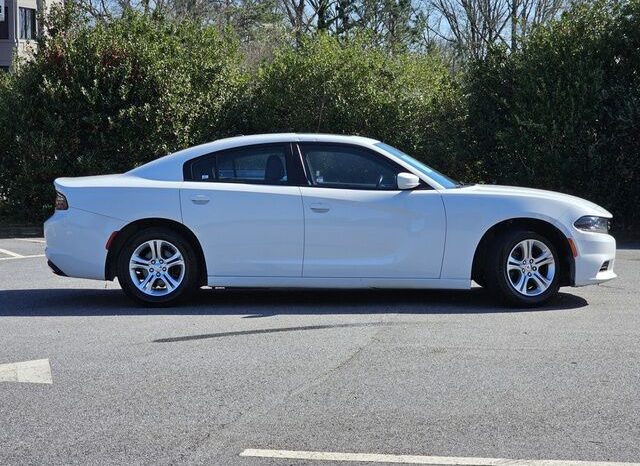 
								2020 Dodge Charger SXT full									