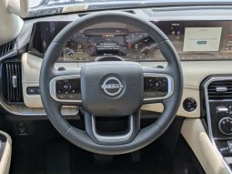 
										2026 Nissan Armada Platinum full									