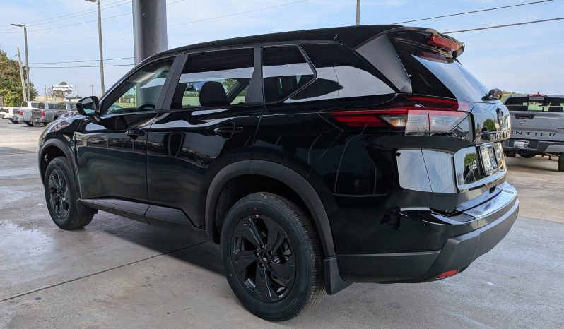 
								2026 Nissan Rogue SV full									