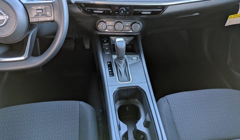 
								2026 Nissan Kicks S full									