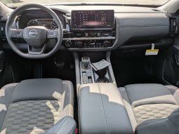 
										2026 Nissan Pathfinder SV full									