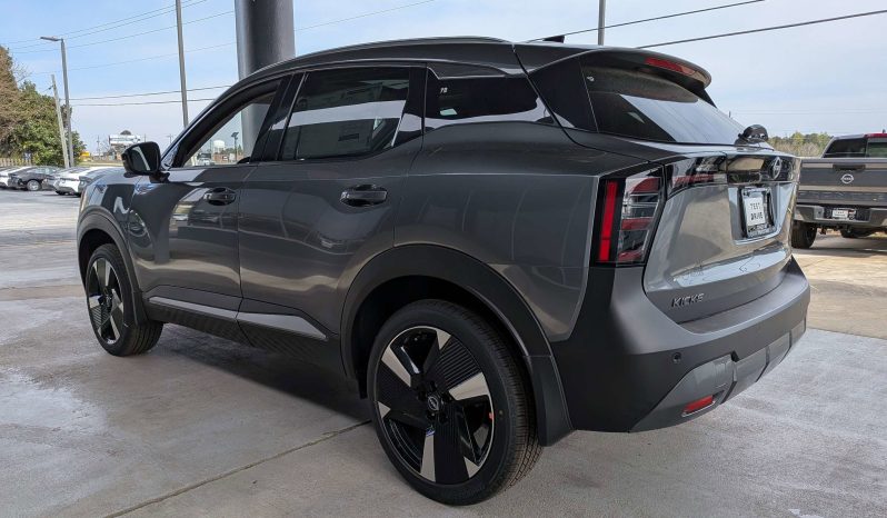 
								2026 Nissan Kicks SR full									
