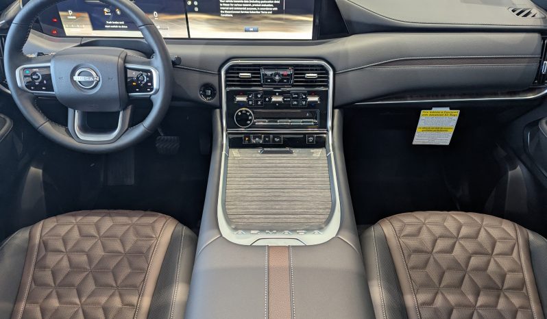 
								2026 Nissan Armada Platinum full									