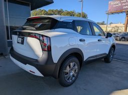 
										2026 Nissan Kicks S full									