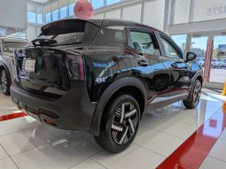 
										2026 Nissan Kicks SV full									