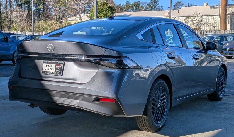 
								2026 Nissan Sentra SV full									