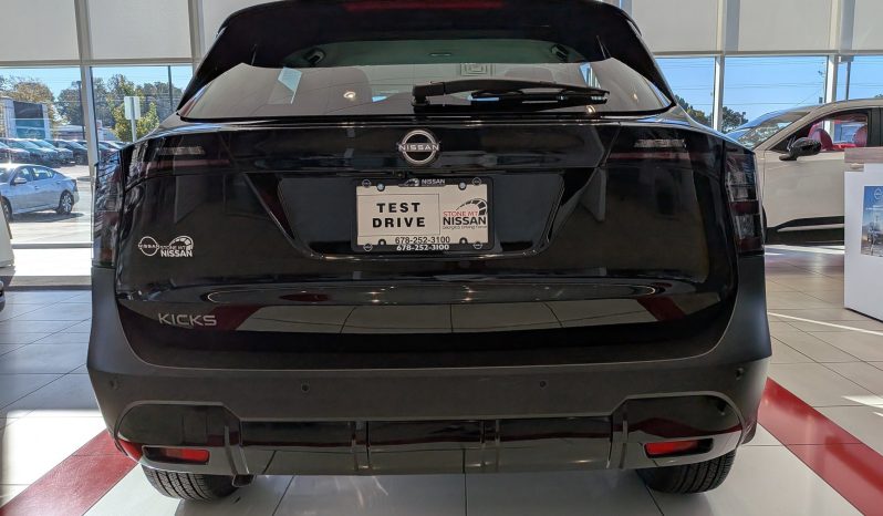 
								2026 Nissan Kicks SV full									
