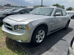 2010 DODGE CHARGER