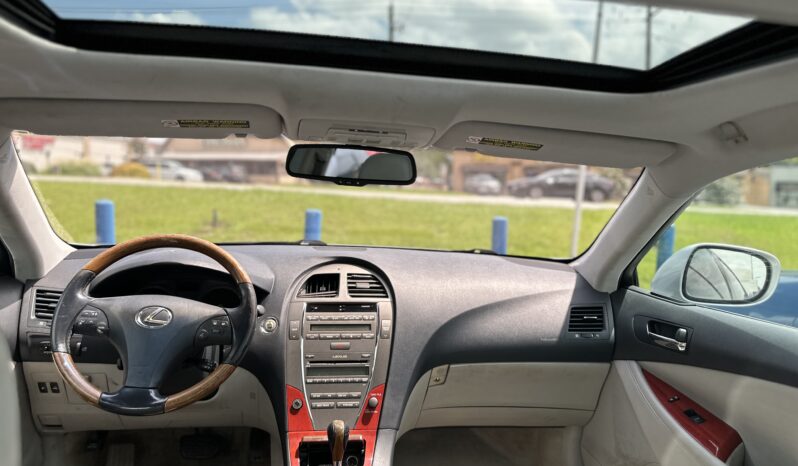 
								2007 LEXUS ES full									