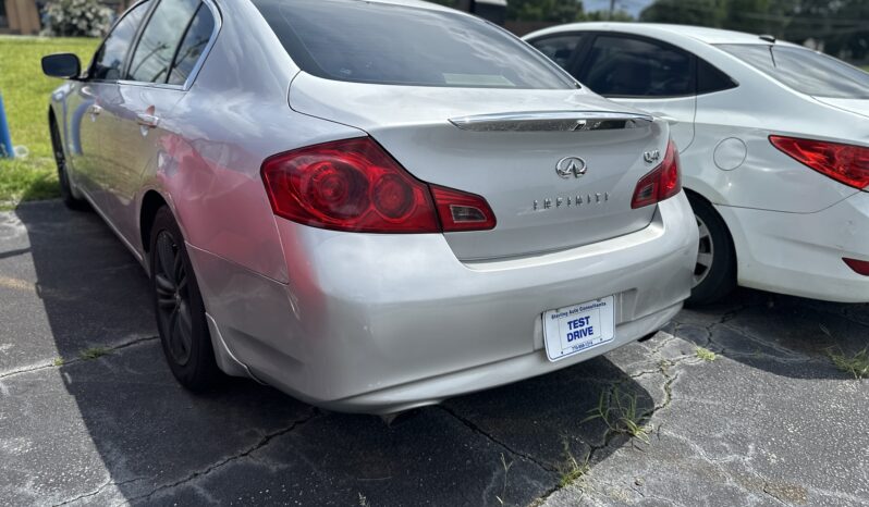 
								2015 INFINITI Q40 full									