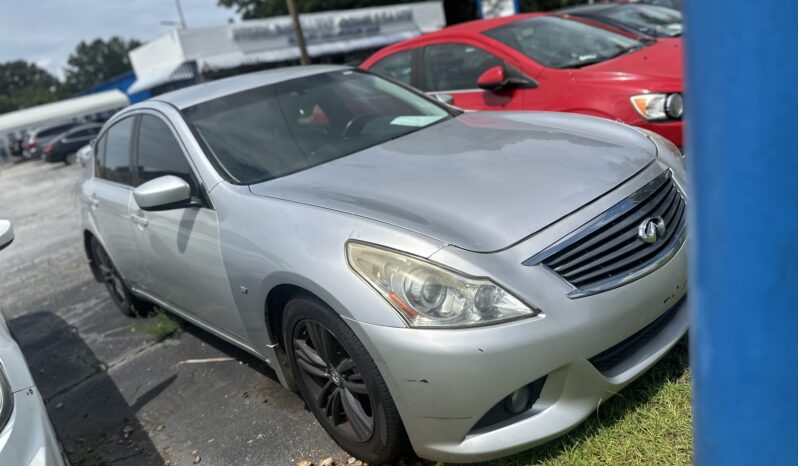 
								2015 INFINITI Q40 full									