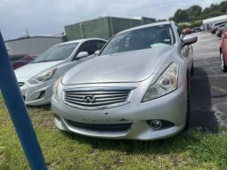 
										2015 INFINITI Q40 full									