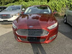 
										2014 FORD Fusion SE full									