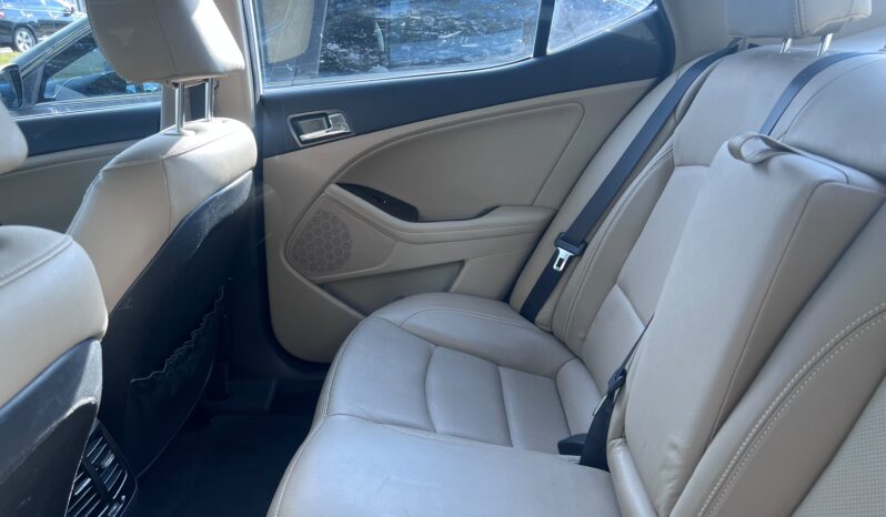 
								2012 KIA Optima full									
