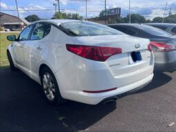 
										2012 KIA Optima full									